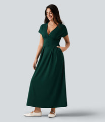 V-neck Batwing Short Sleeve Midi Casual Dress with Pockets