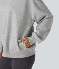 Round Neck Long Sleeve Relaxed Casual Sweatshirt with Pockets