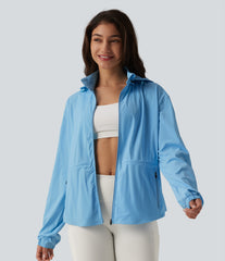 Durable Water Repellent Removable Hood Drawstring Workout Jacket with Zip Pockets