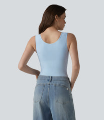 OneForm Seamless Flow Shapewear Casual Tank Top