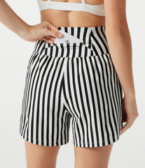 Ultra High-Waist Stripes 2-in-1 Yoga Baggy Shorts with Pockets