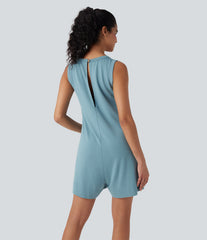 Round Neck Sleeveless Casual Jumpsuit with Pockets