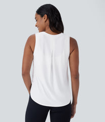 Round Neck Sleeveless Curved Hem Yoga Sports Top