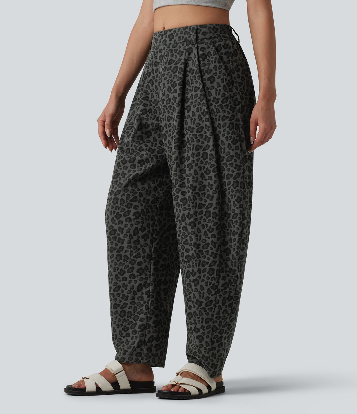 Mid Rise Leopard Print Casual Barrel Leg Pants with Pockets