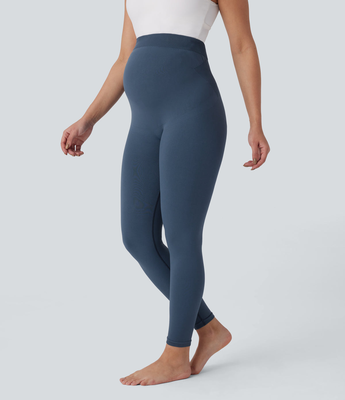 OneForm Seamless Flow Super High Waisted 7/8 Yoga Maternity Leggings