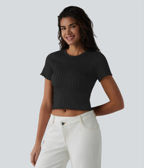 OneForm Seamless Flow Round Neck Short Sleeve Cropped Casual T-Shirt