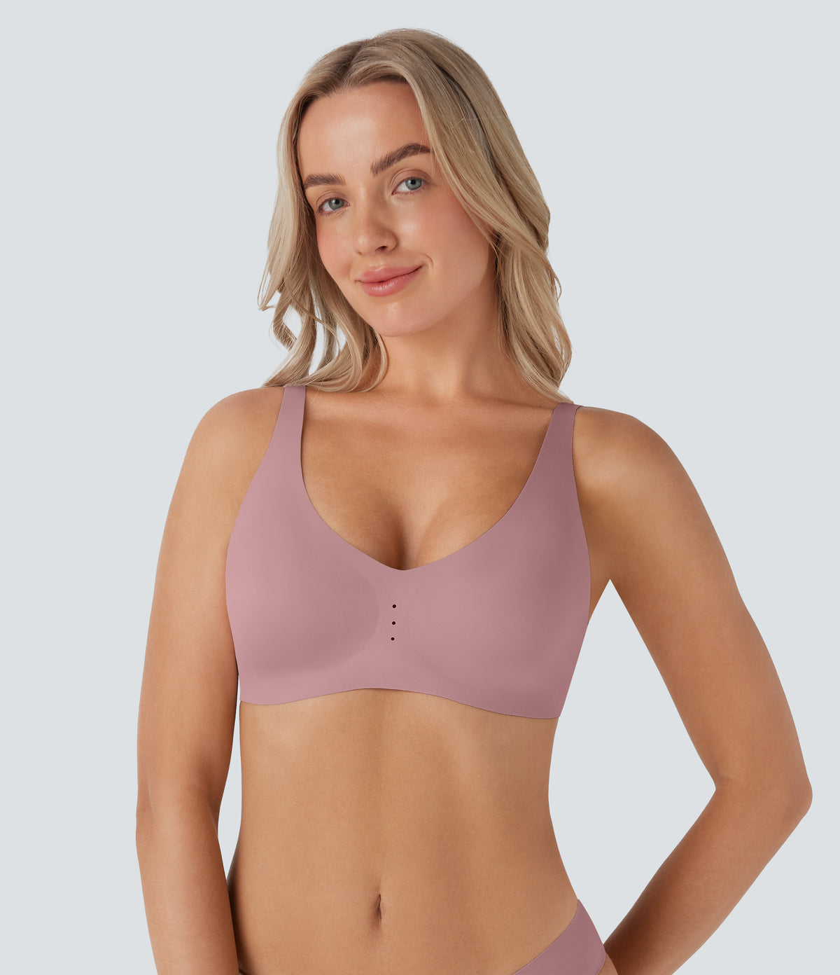 OneForm Seamless Perforated Lounge Bra