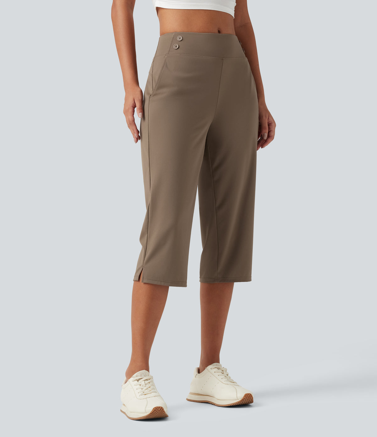 Mid Rise Quick Dry Capri Golf Pants with Pockets-UPF40+