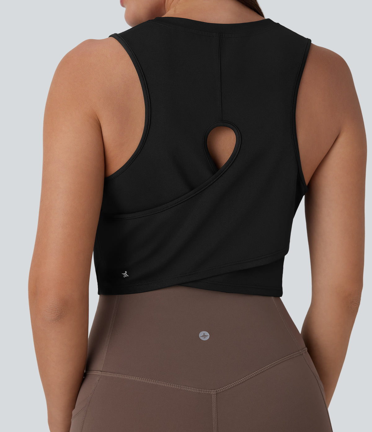 Cut Out Crossover Hem Solid Cropped Yoga Tank Top