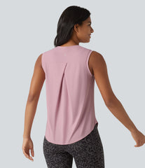 Round Neck Curved Hem InstantCool Workout Tank Top-UPF50+