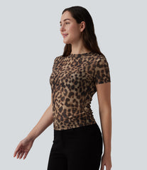 Round Neck Short Sleeve Leopard Print Casual T-Shirt