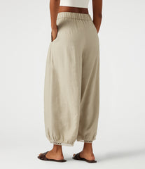 Mid Rise Ladder Trim 7/8 Length Casual Barrel Leg Pants with Pockets