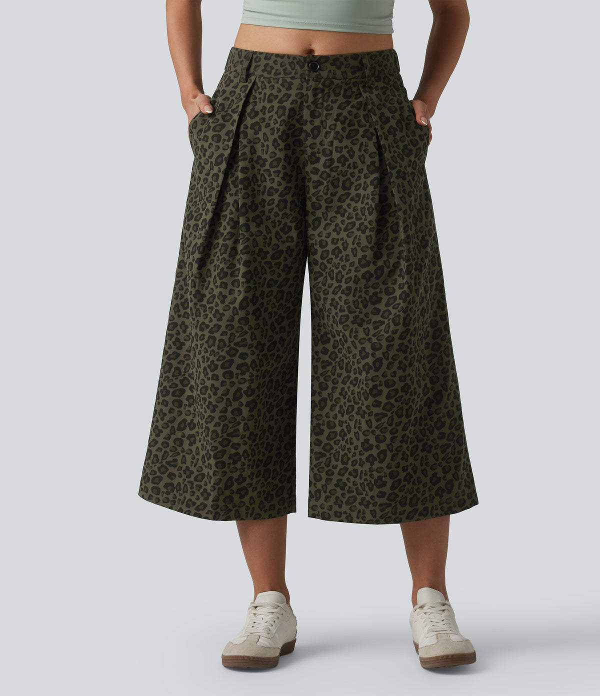 Mid Rise Leopard Print Cropped Casual Baggy Pants with Pockets