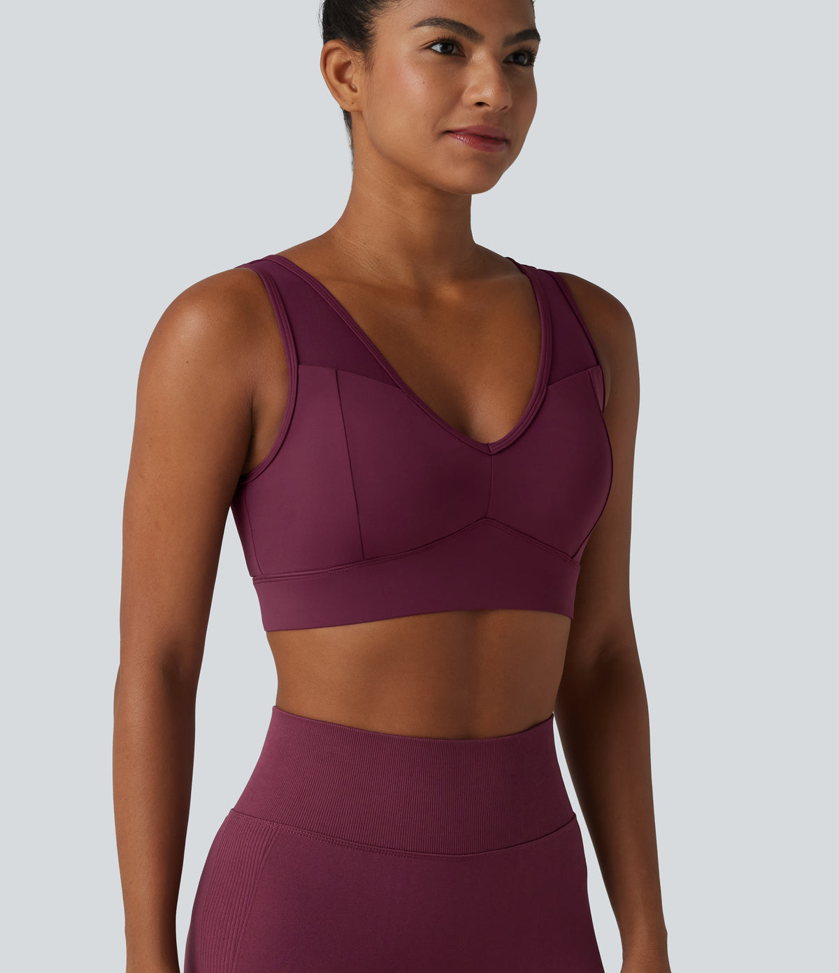 SoftlyZero™ Airy Low Support V Neck Contrast Mesh Built-in Bra InstantCool Yoga Sports Bra